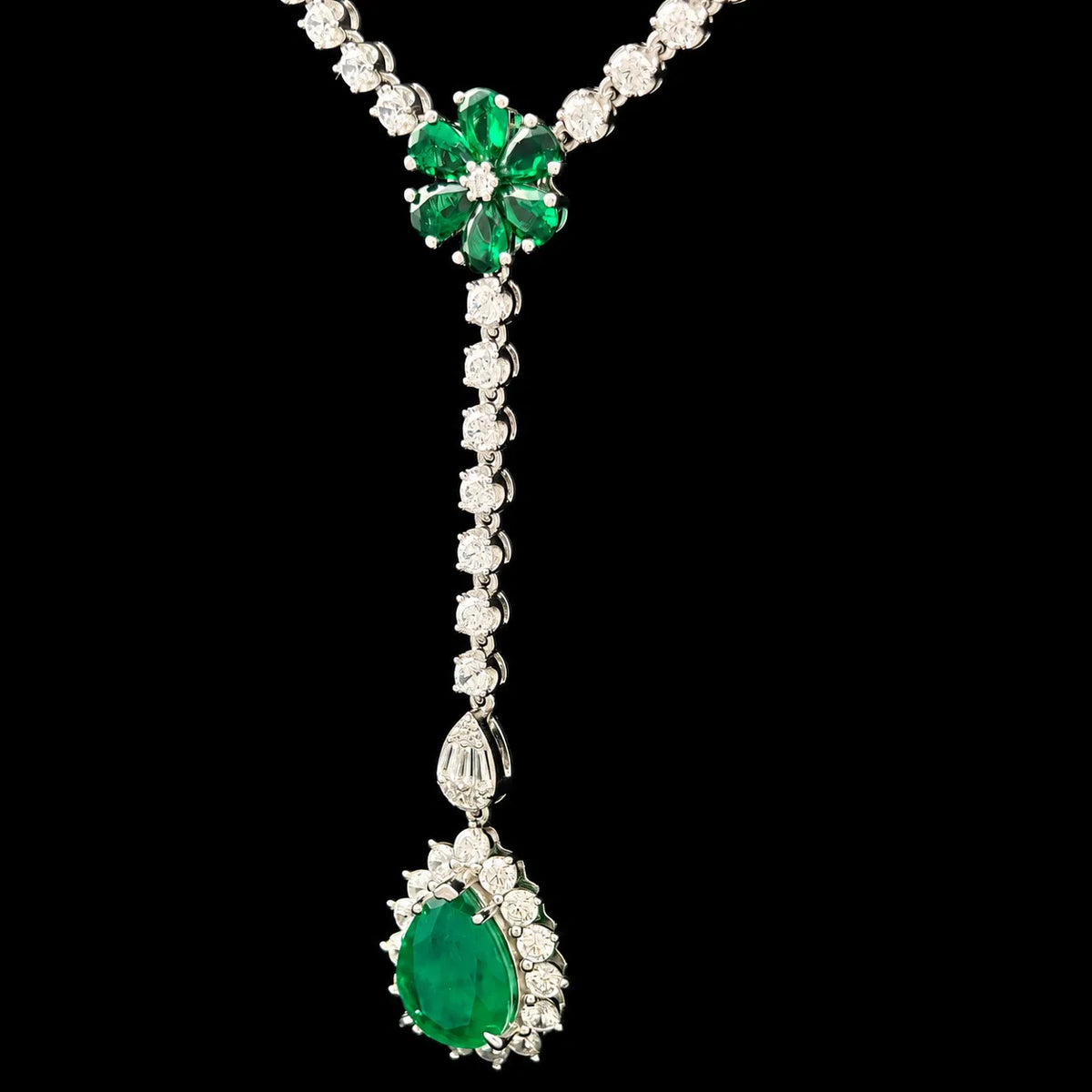 Victorian-style Emerald & White Stone Lariat Drop Necklace, 925 Silver